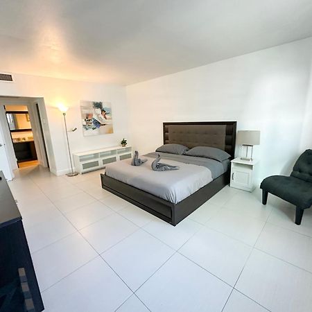 Departamento Frente Al Mar Con Salida Directa A Playa. Apartment ฮอลลีวูด ภายนอก รูปภาพ