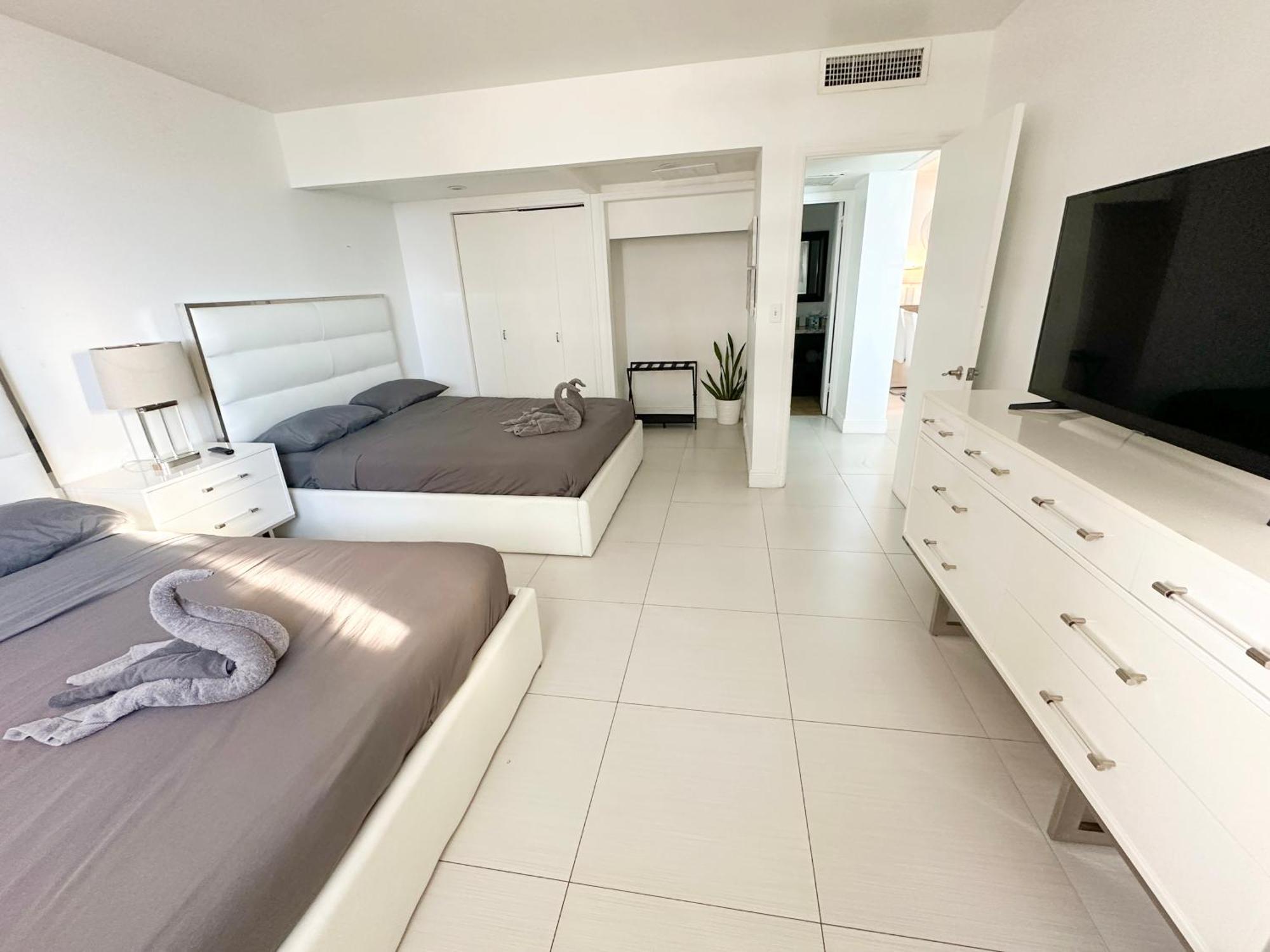 Departamento Frente Al Mar Con Salida Directa A Playa. Apartment ฮอลลีวูด ภายนอก รูปภาพ