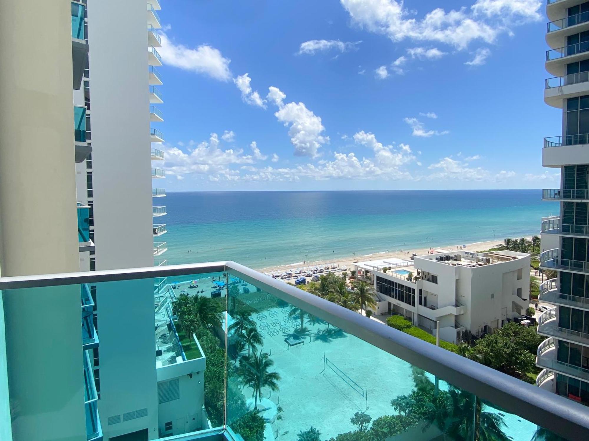 Departamento Frente Al Mar Con Salida Directa A Playa. Apartment ฮอลลีวูด ภายนอก รูปภาพ
